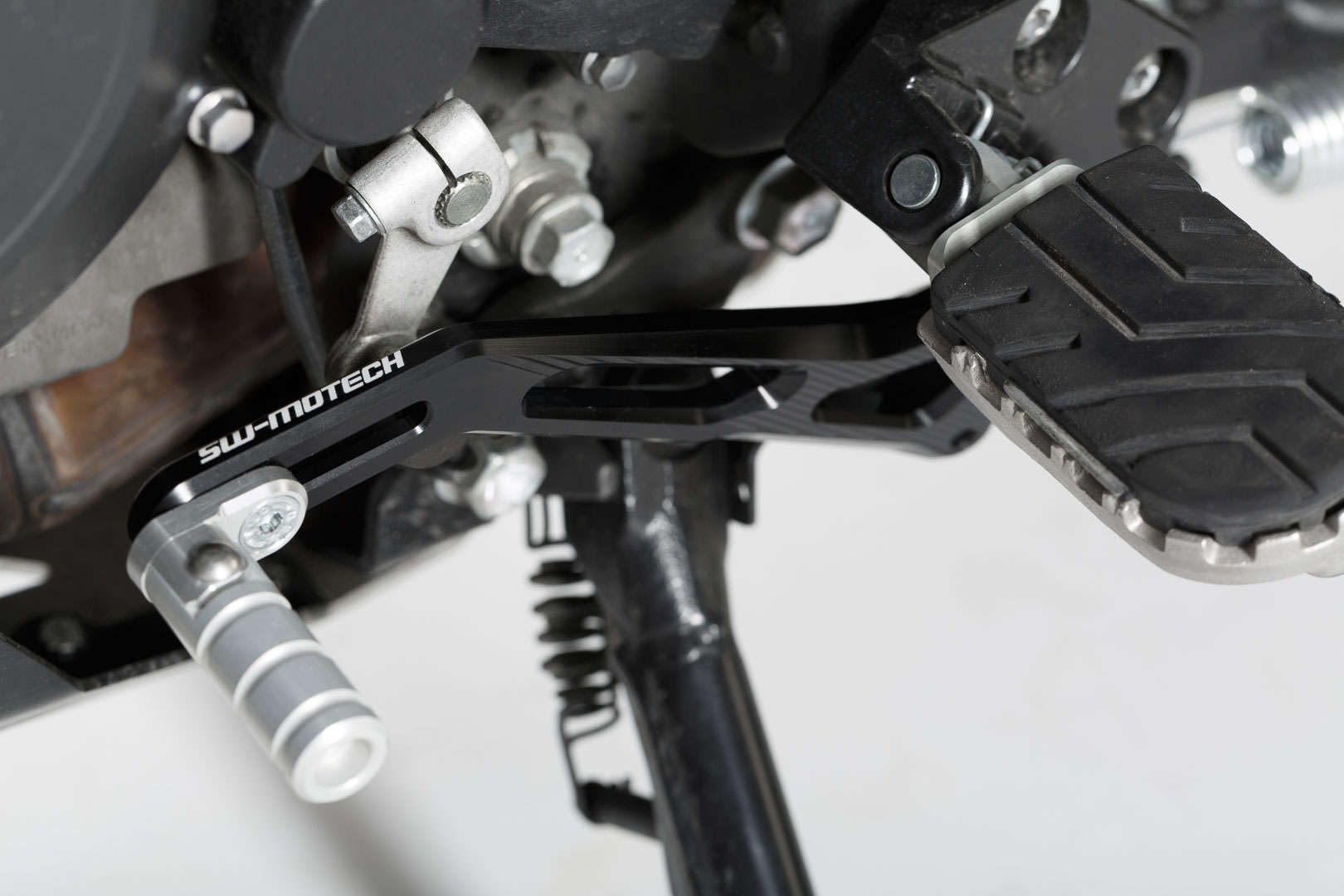 SW-Motech Sélecteur de vitesse - Suzuki V-Strom 1000 (14-). Noir