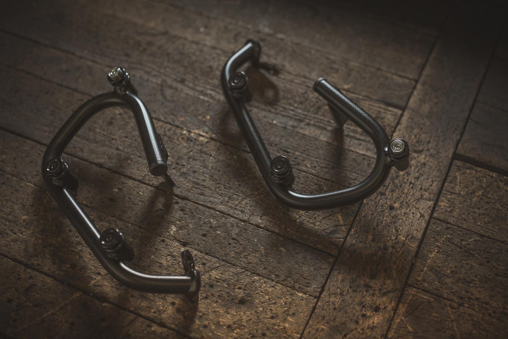 SW-Motech SLC support pour sacoche latérale gauche - Modéles Ducati...