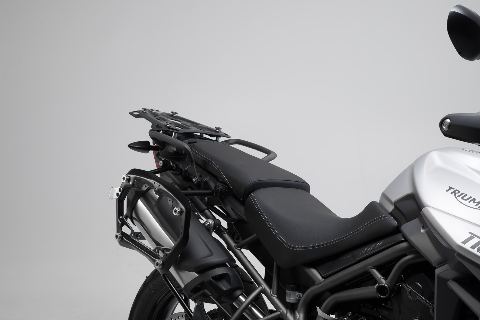 SW-Motech Supports latéraux PRO - Noir. Modéles Triumph Tiger 800 (...
