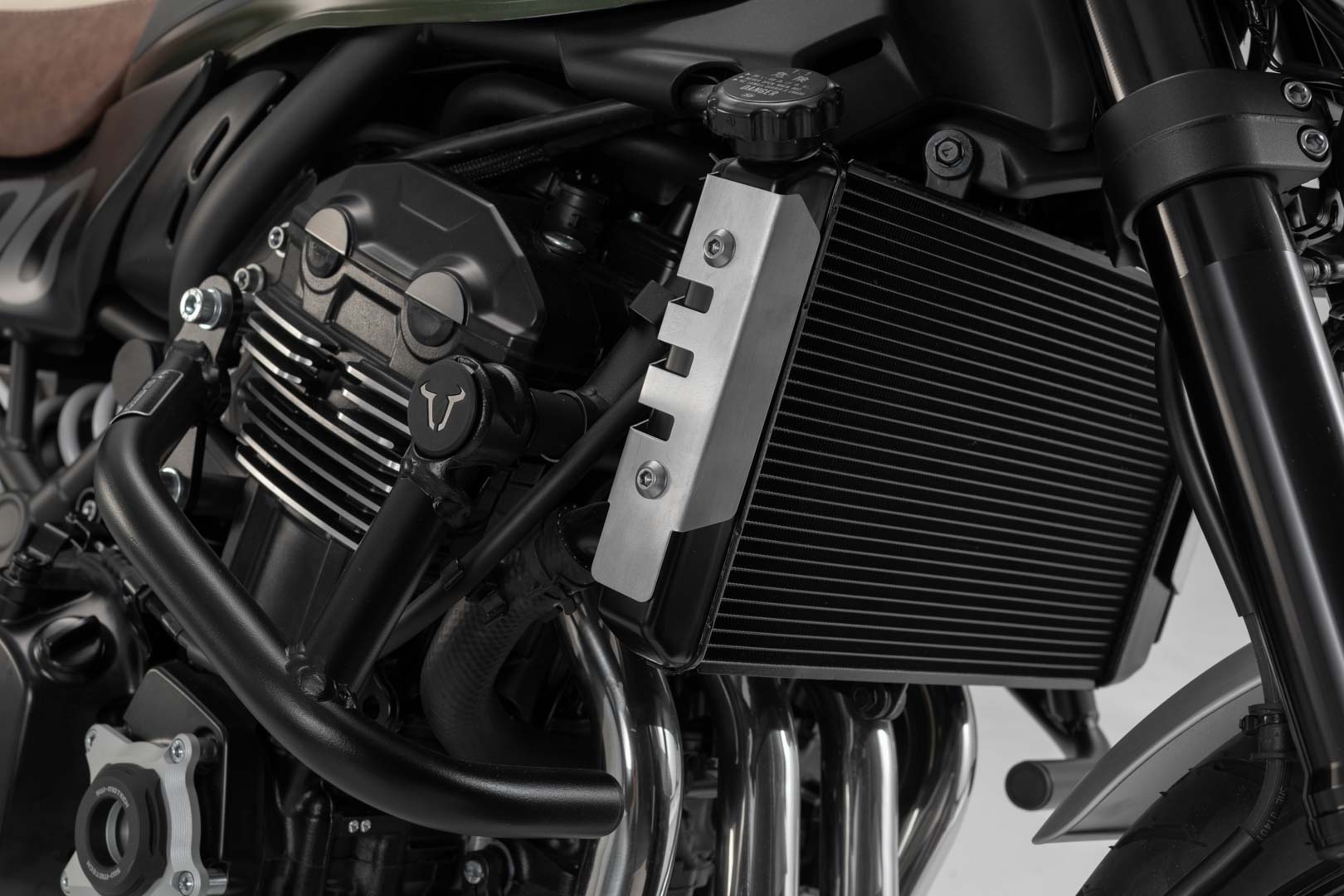 Image of Protection de radiateur SW-MOTECH GRIS