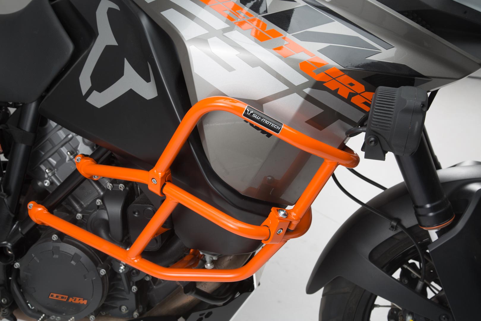 SW-Motech Crashbar supérieur pour crashbar d’origine KTM - Orange. ...