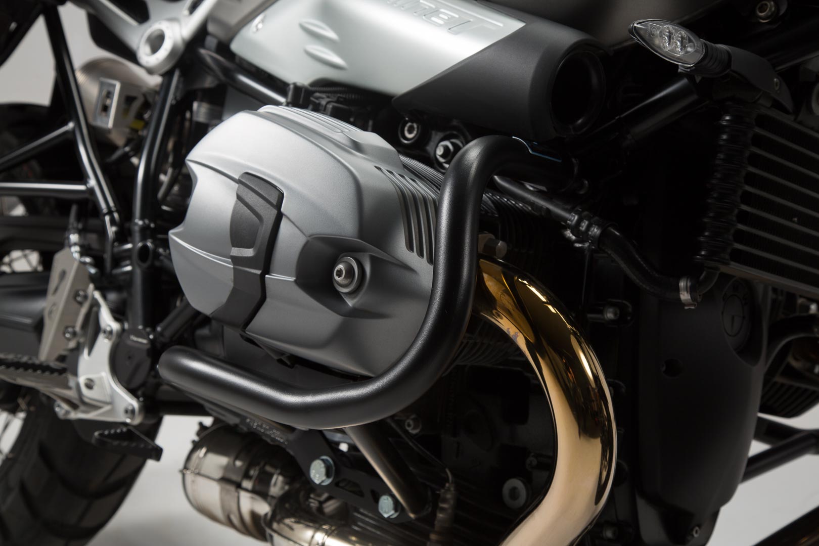 SW-Motech Crashbar - Noir. Modéles BMW R nineT.