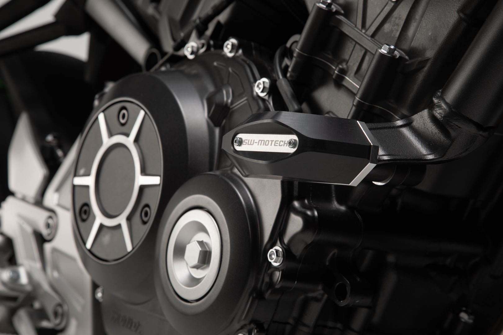 SW-Motech Kit de patins de cadre - Noir. Honda CB 1000 R (18-).