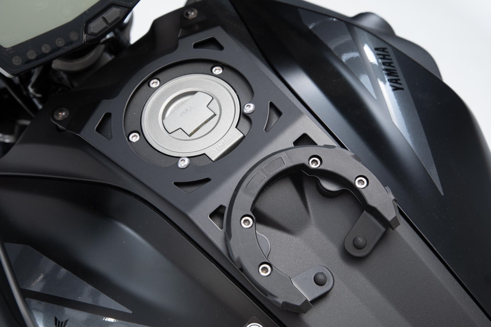 SW-Motech Anneau de réservoir EVO - Noir. Yamaha MT-07 (18-).