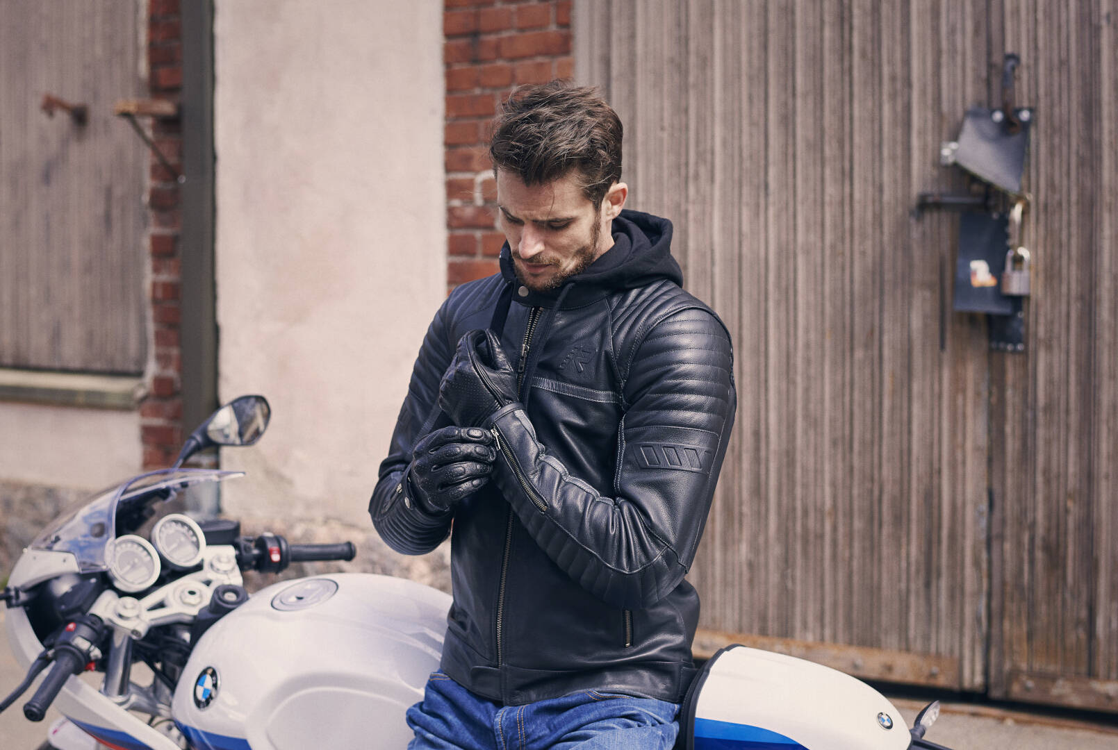 Side view of Rukka Yorkton Motorcycle Leather Jacket, black-silver, Size 48 for Men
