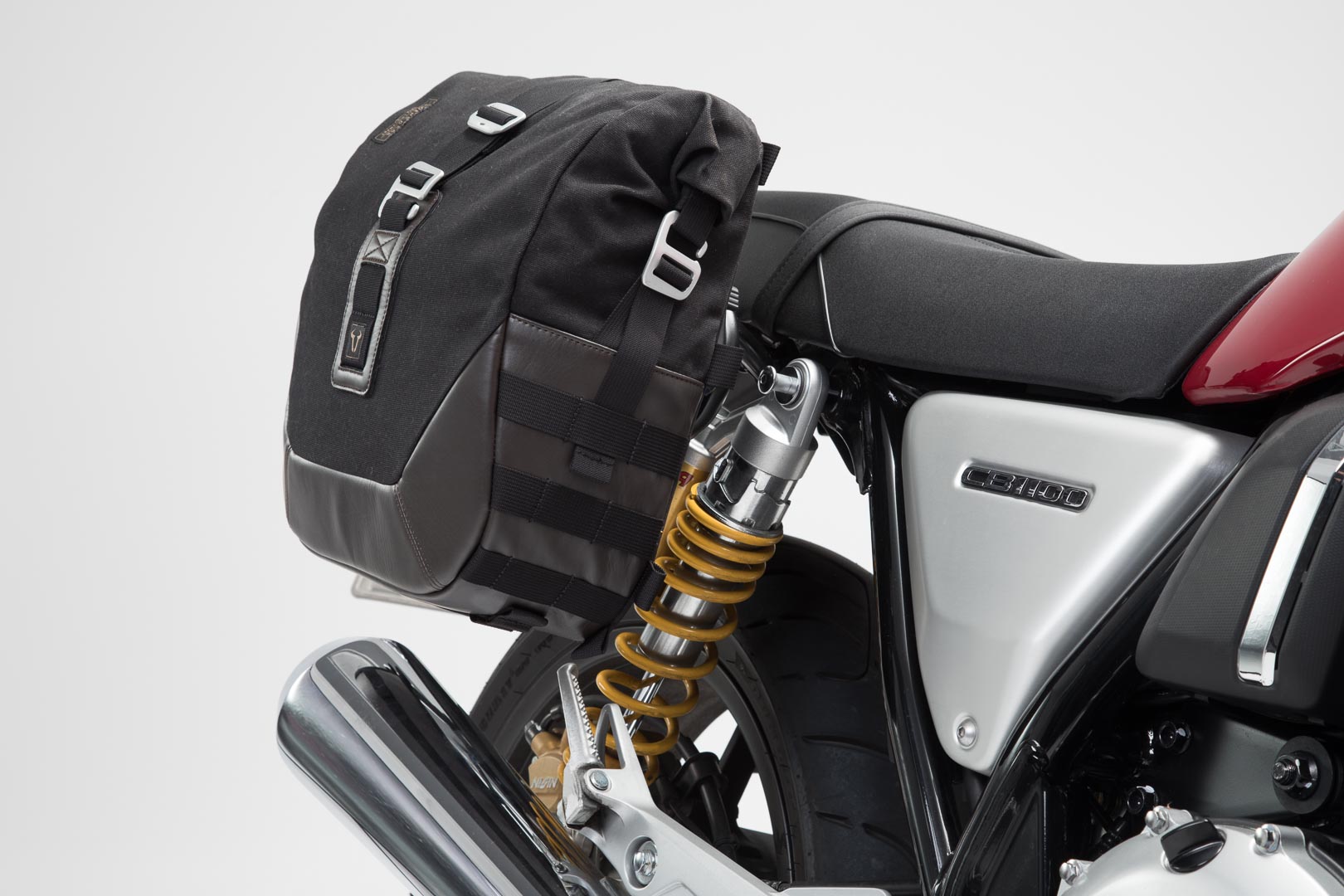Honda cb1100 luggage new arrivals