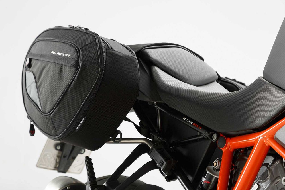 SW-Motech BLAZE H satulalaukku setti - Musta/Harmaa. KTM 1290 Super Duke R (13-19).