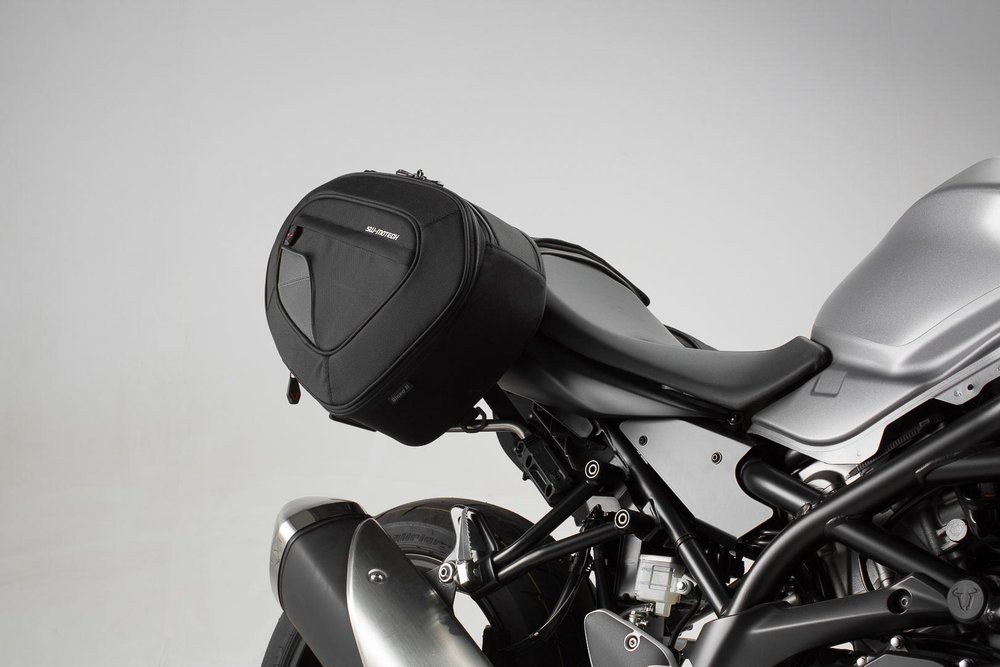 Suzuki sv650 store saddlebags