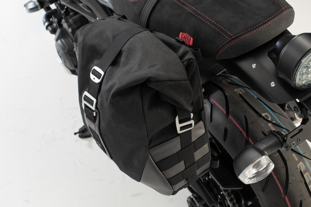 SW-Motech Legend Gear side bag system LC - Yamaha XSR900 Abarth (17-).