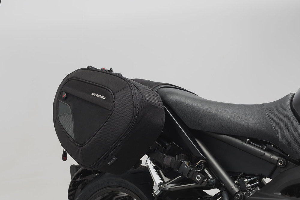 SW-Motech Sacoches latérales BLAZE version haute - Noir/Gris. Yamaha MT-09 (16-).