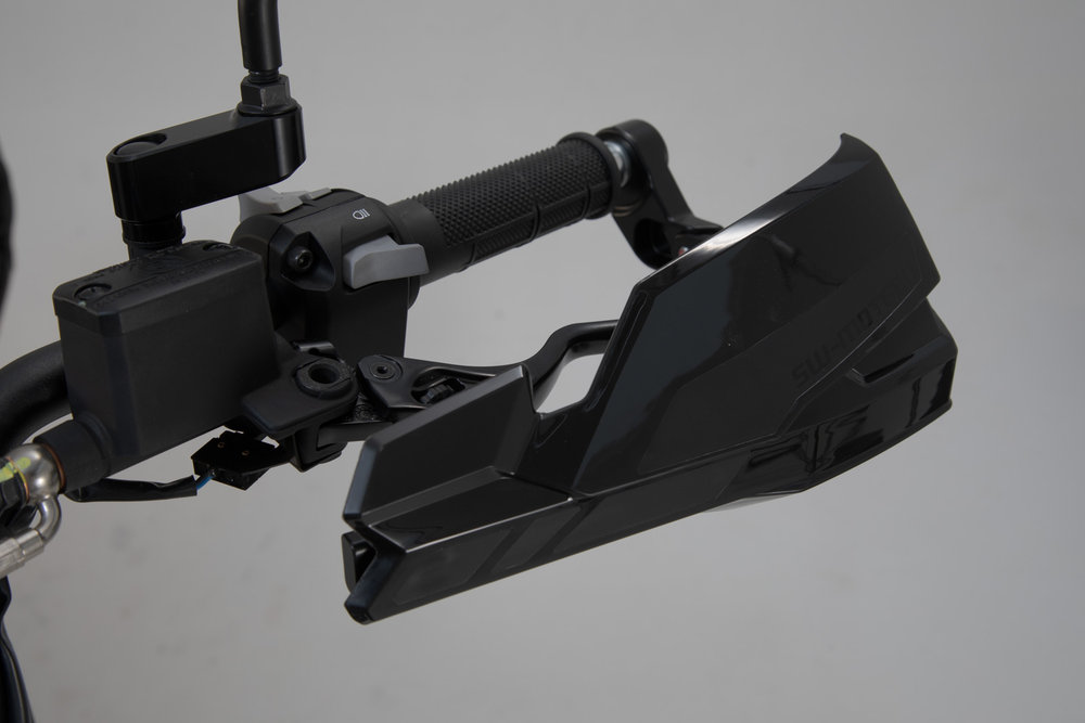 SW-Motech Handguard Kit de montaje - Negro. Para barras huecas. De 22 mm (7/8 pulgadas) a 1 pulgada.