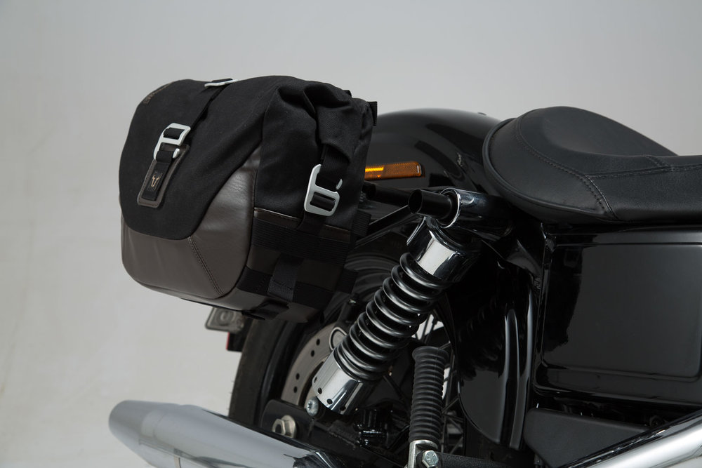 Система боковых подушек SW-Motech Legend Gear LC - Harley-Davidson Dyna Wide Glide (09-17).