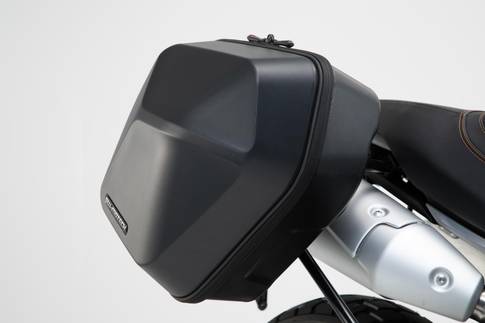 Motorcycles & accessories 