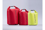 Juego de bolsas de almacenamiento SW-Motech Drypack - 4/8/13 l. Amarillo/rojo. Impermeable. Cierre de rollo.