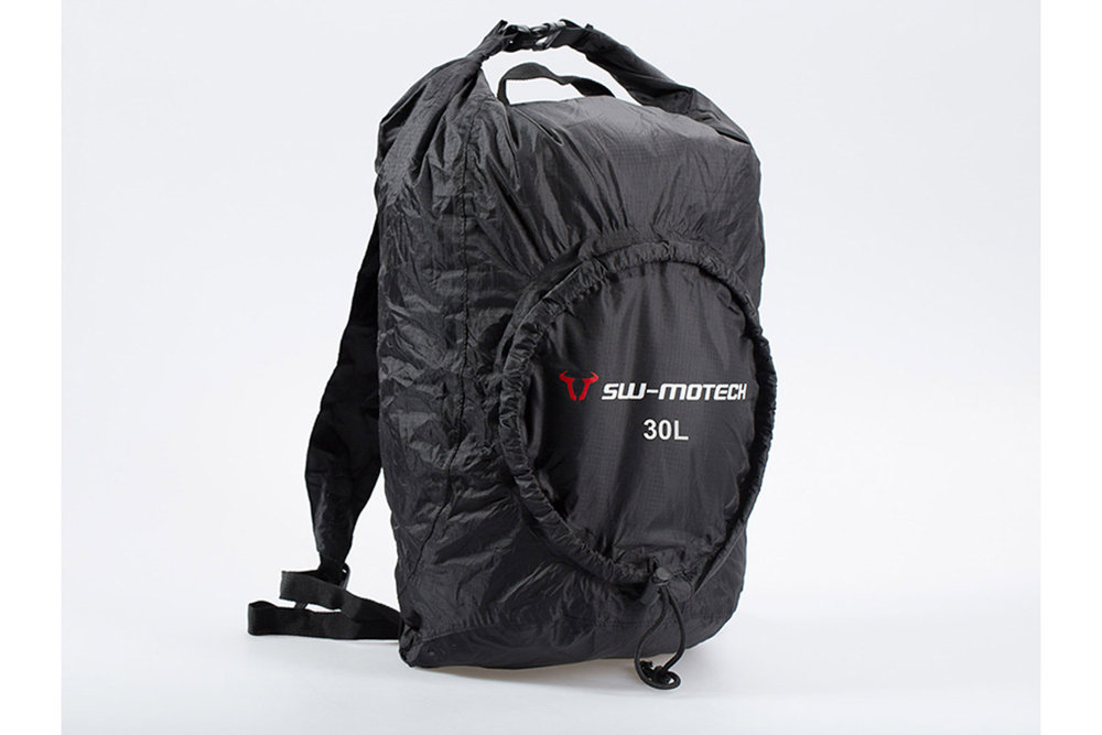 Mochila SW-Motech Flexpack - 30 l. Preto. Resistente à água. Dobrável.