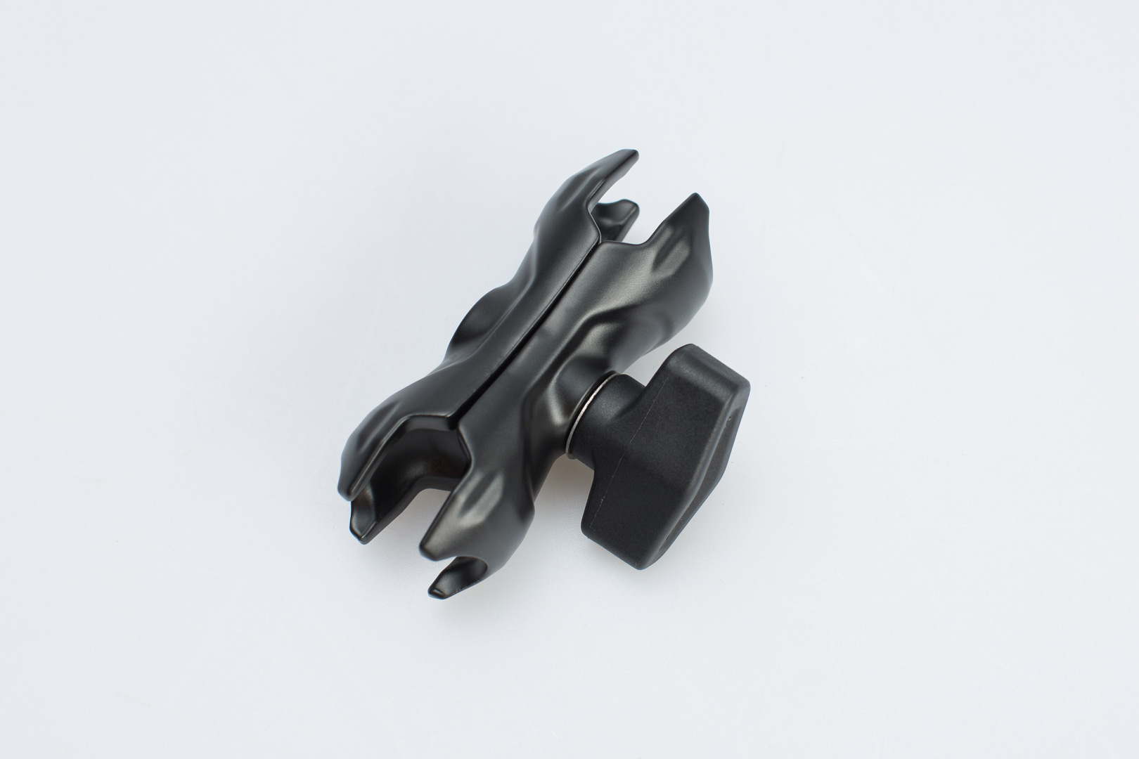 SW-Motech Noir. 2,2 Pouces / 5,5 cm.