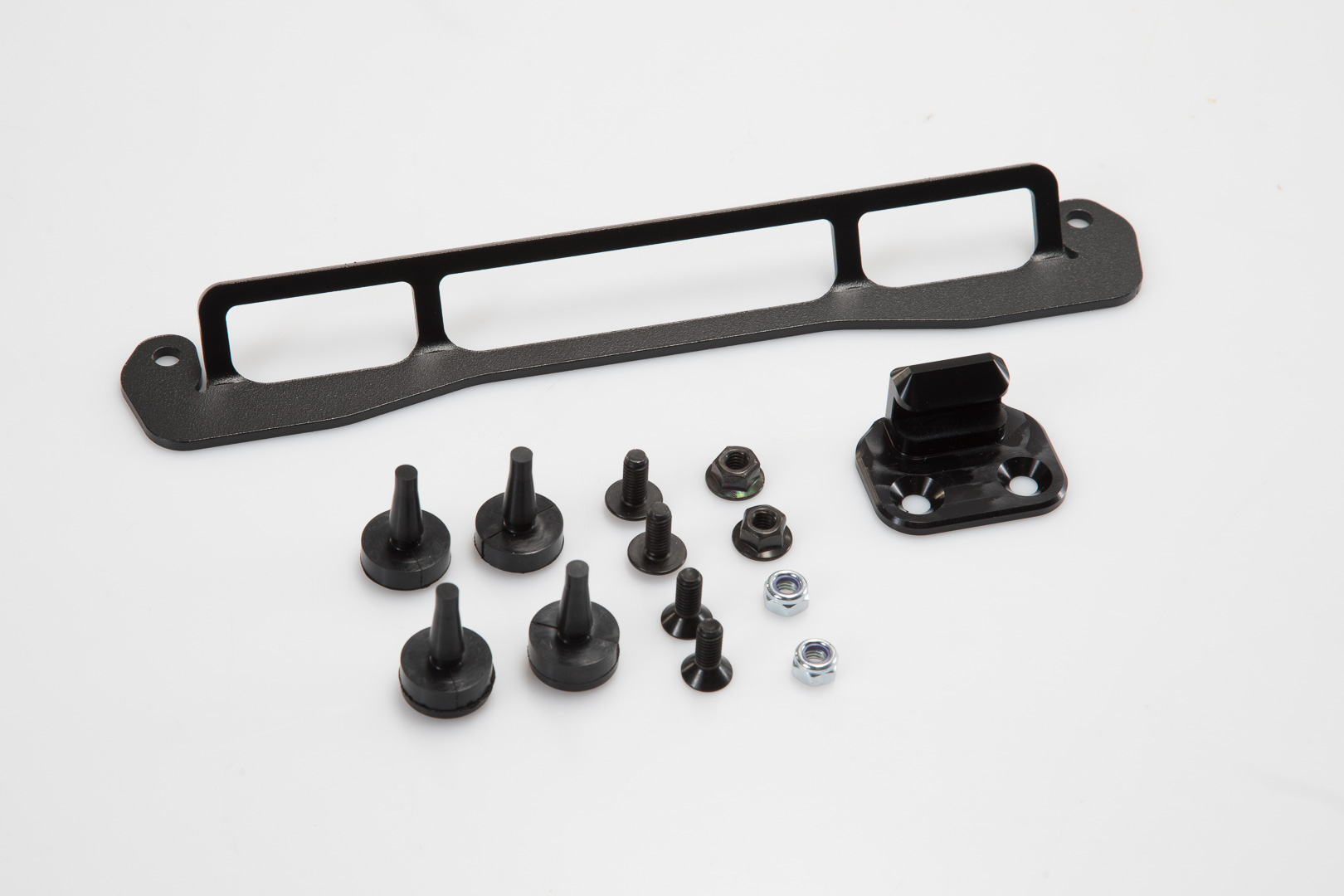 SW-Motech Adapterkit für ADVENTURE-RACK Gepäckträger - Für Shad. Schwarz., schwarz-silber, schwarz-silber