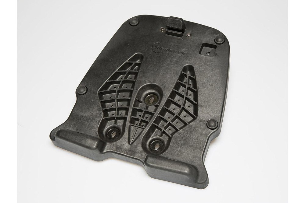 SW-Motech Adapter plate for ALU-RACK - For T-RaY top cases Basic/M. Black.