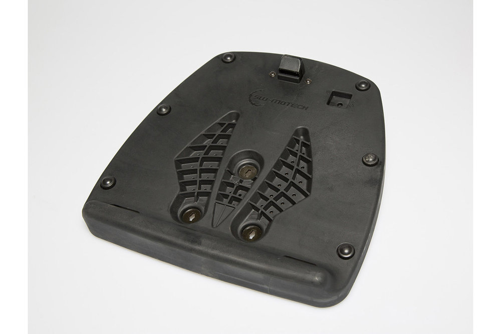 SW-Motech T-RaY Topcase L / XL Adapter plate for stål-rack (svart)