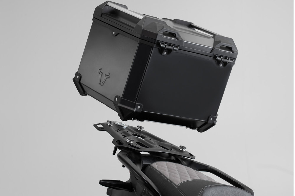 SW Motech TRAX ADV top case system Black. BMW R1200GS LC 13