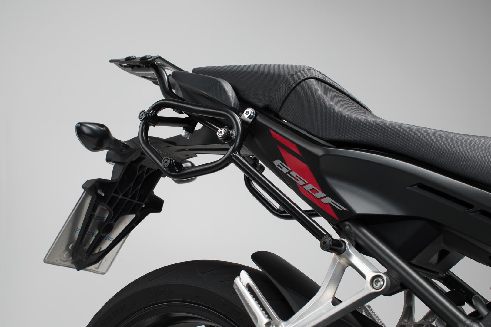 SW-Motech SLC Seitenträger rechts - Honda CB650F (14-) / CBR650F (16-).