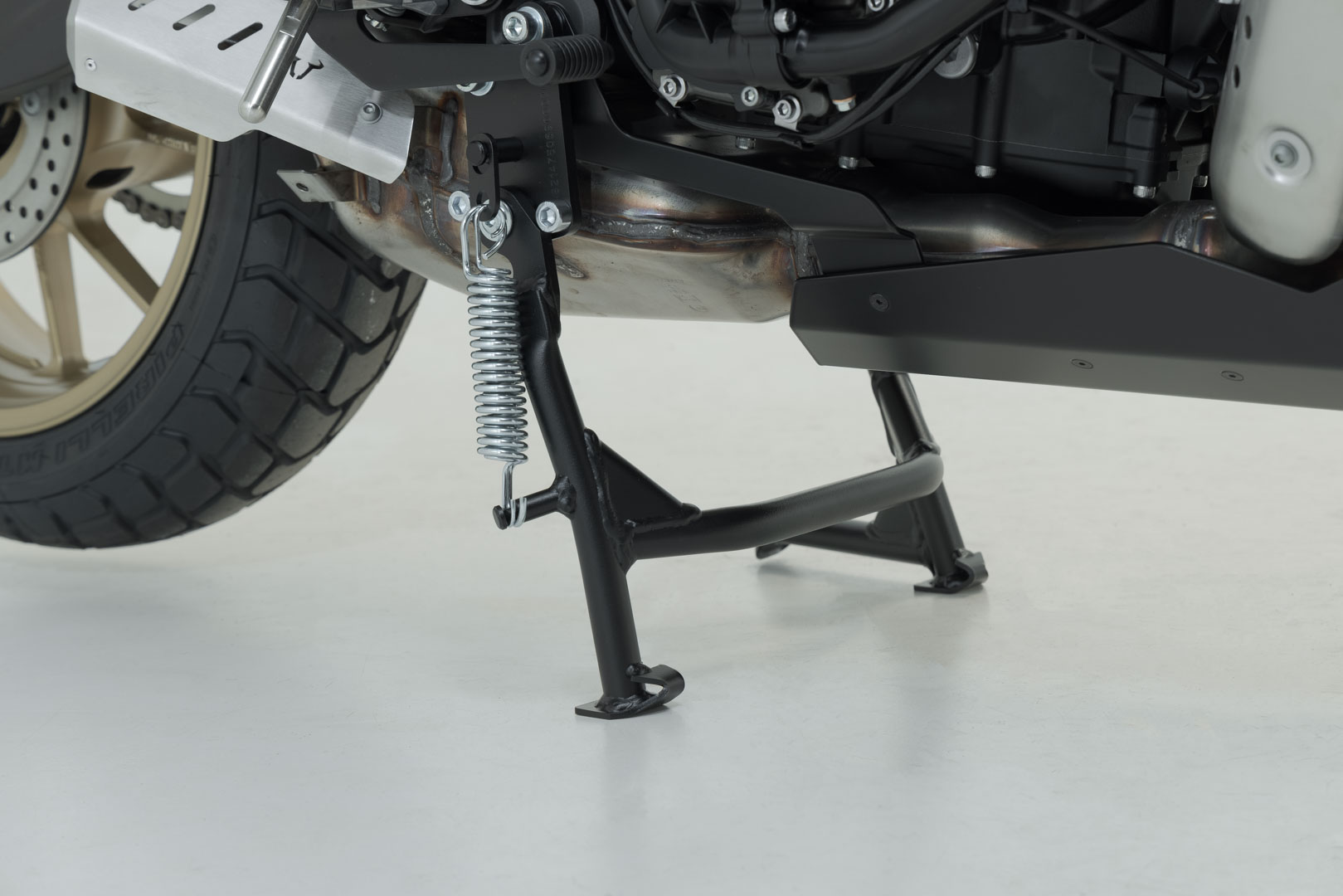 SW-Motech Centerstand - Black. Yamaha XSR700 (15-)., black