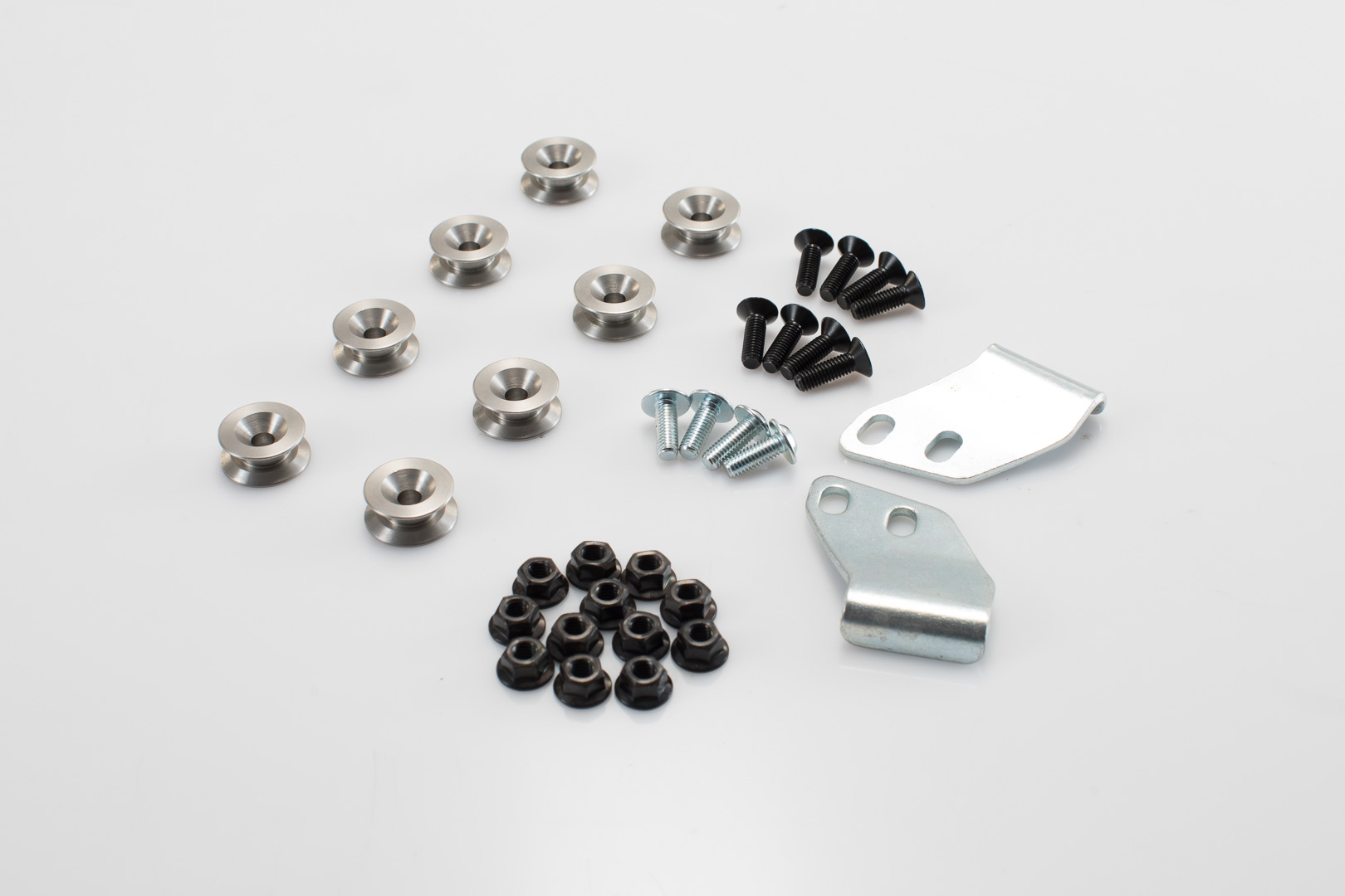SW-Motech Adapterkit für PRO Seitenträger - Für TRAX, NANUK Seitenkoffer. Für 2 Koffer.