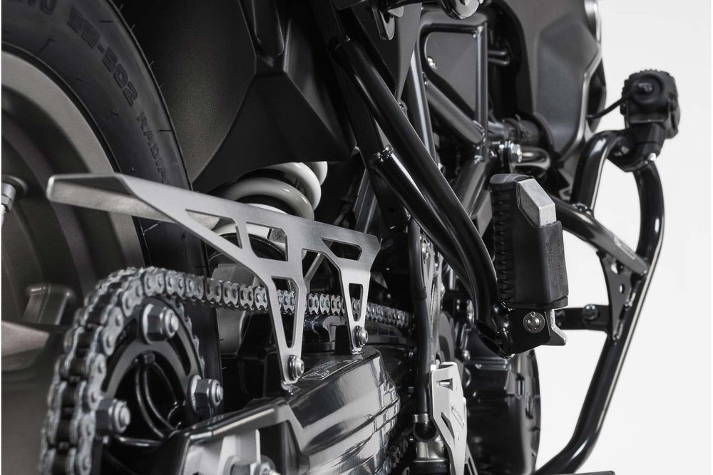 SW-Motech Kettenschutz - Silbern. BMW F 650 GS / F 700 GS / F 800 GS.
