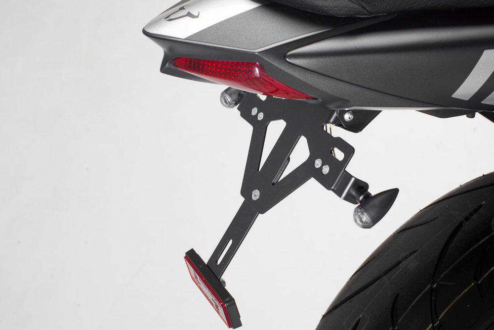sv650 helmet lock