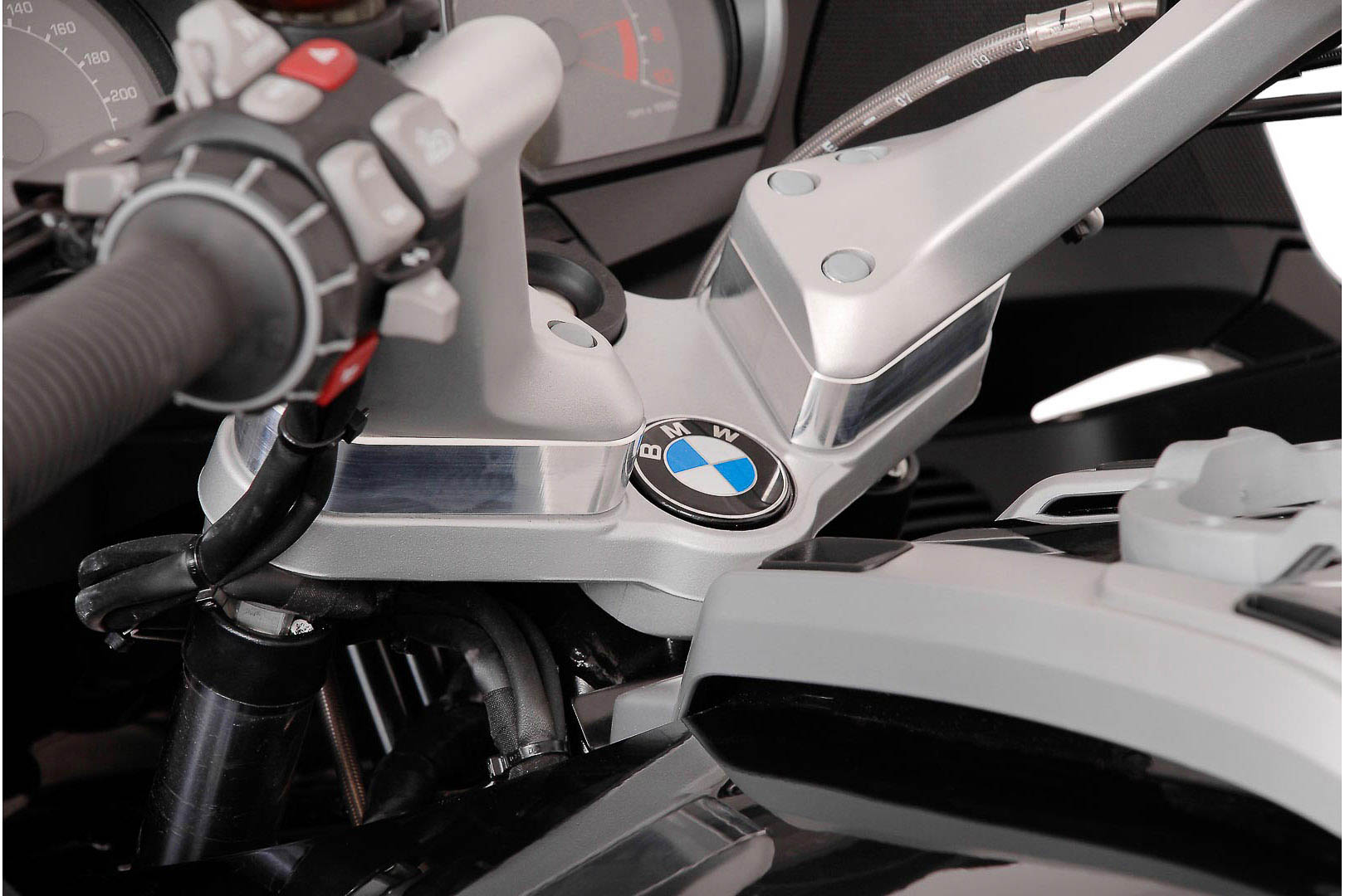 SW-Motech Bar riser - H=25 mm. Silver. BMW R 1200 RT (05-13)., silver