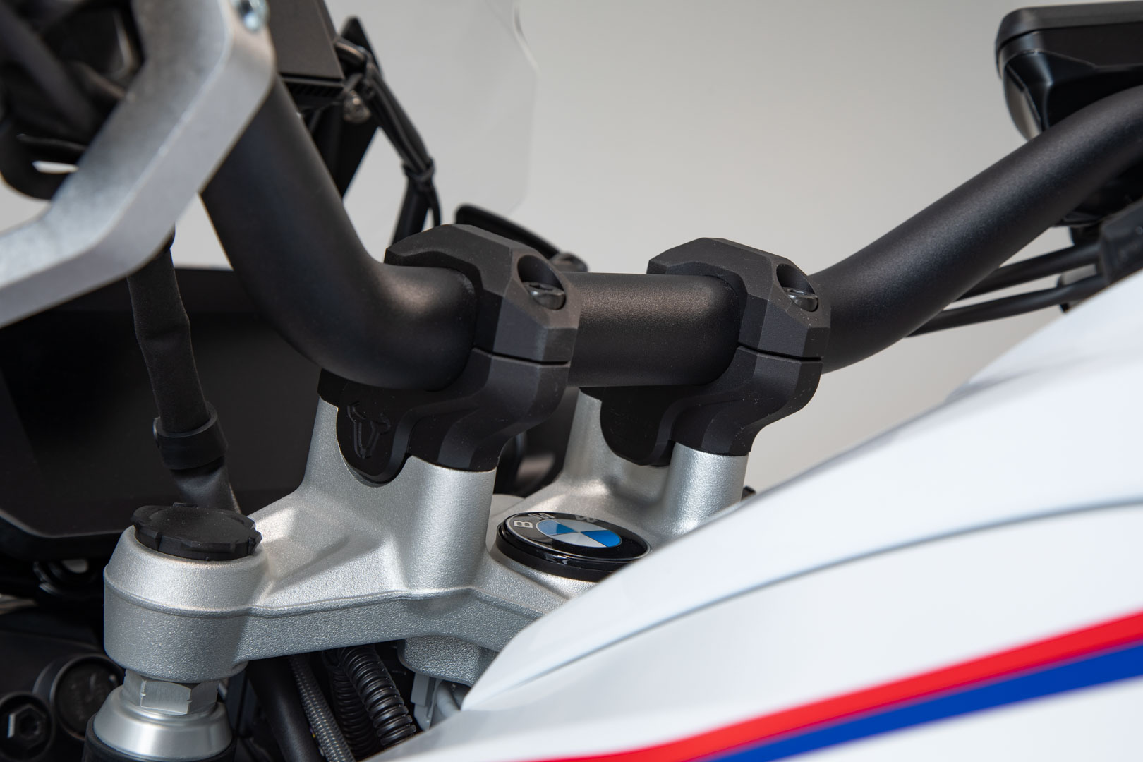 SW-Motech Bar back - H=32 mm. Back 25 mm. Black. BMW models., black