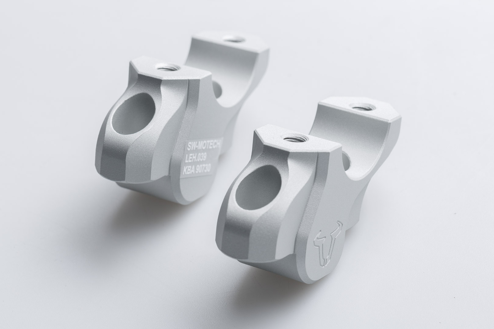 SW-Motech Bar back - H=32 mm. Back 25 mm. Silver. BMW models., silver