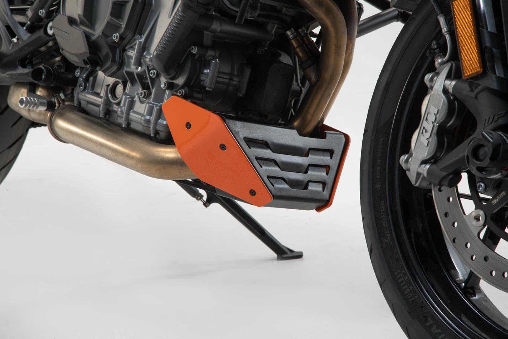 SW-Motech Front spoiler - KTM 790 Duke (18-) / 890 Duke R (19-)., black-orange, black-orange, Size One Size