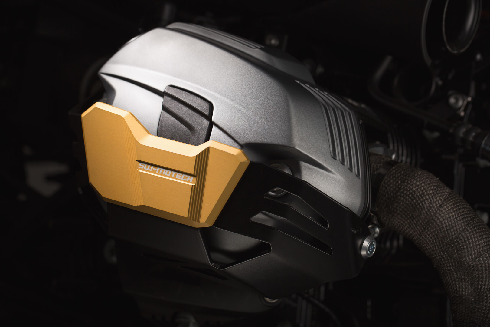 SW-Motech Cylinder guard - Golden. BMW R1200 R / GS / Adv, R nineT., gold, Size One Size