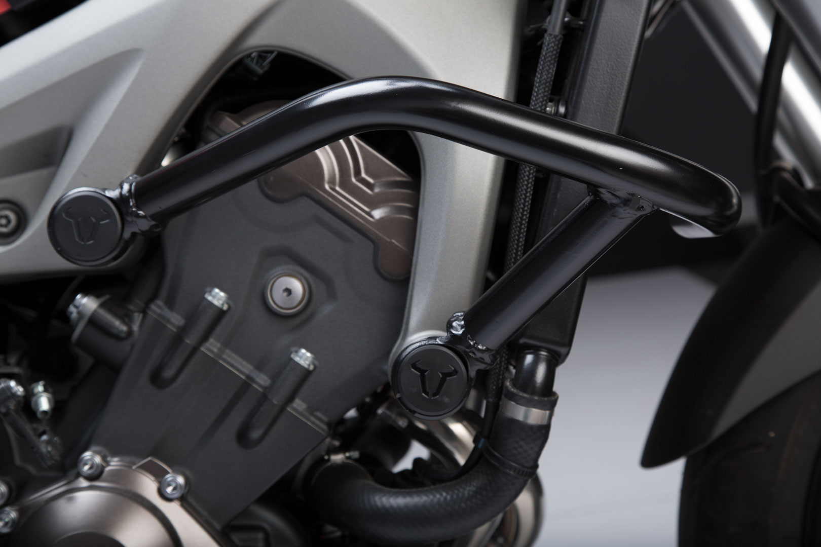 Sw-Motech Unisex Black Crash Bar - Yamaha Mt-09/Tracer, Xsr900/Abar.
