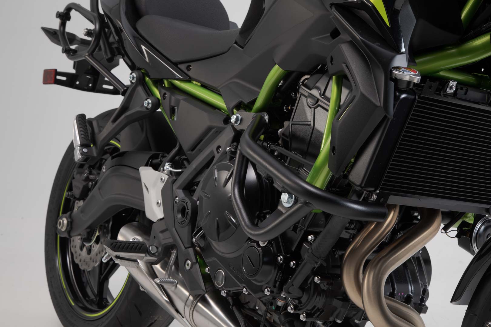 Sw-Motech Unisex Black Crash Bar - Kawasaki Z650 / Z650rs / Z650 S.