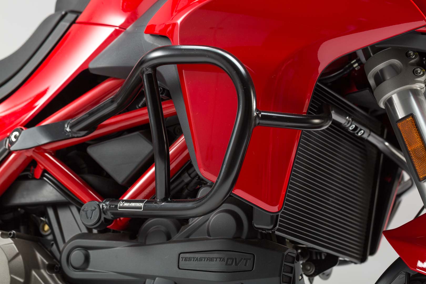 SW-Motech Noir. Ducati Multistrada 1200/ 1260/ 950/ V2. - Noir. Ducati Multistrada 1200/ 1260/ 950/ V2.