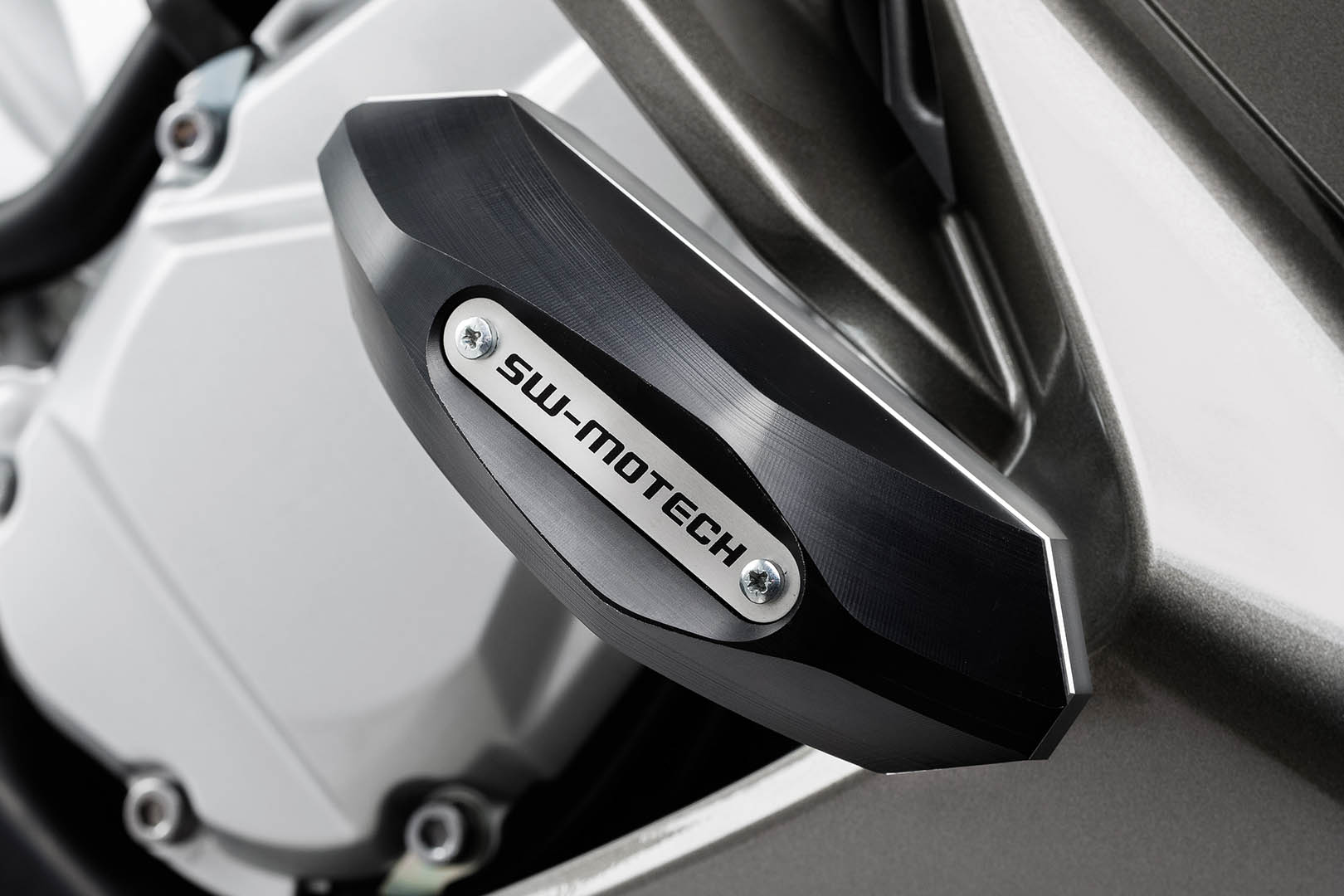 SW-Motech Slider set for frame - Black. Yamaha FJR 1300 (06-)., black