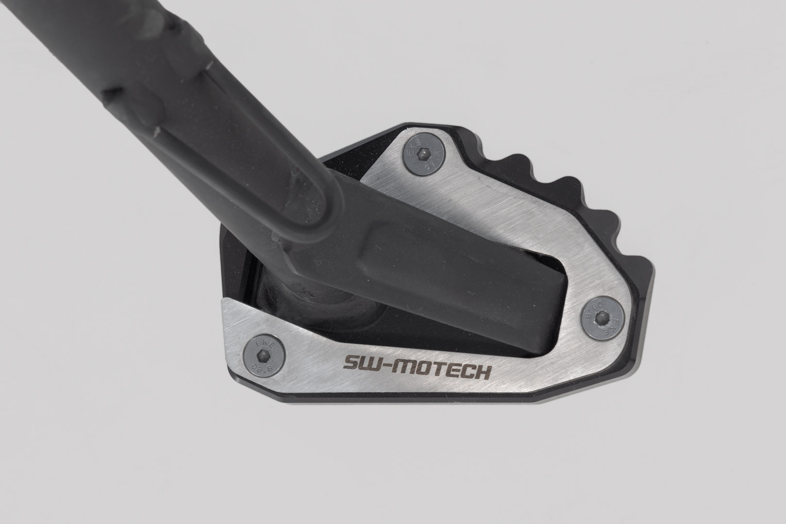 SW-Motech Seitenständerfuß-Verbreiterung - Schwarz/Silbern. Ducati Modelle., silber