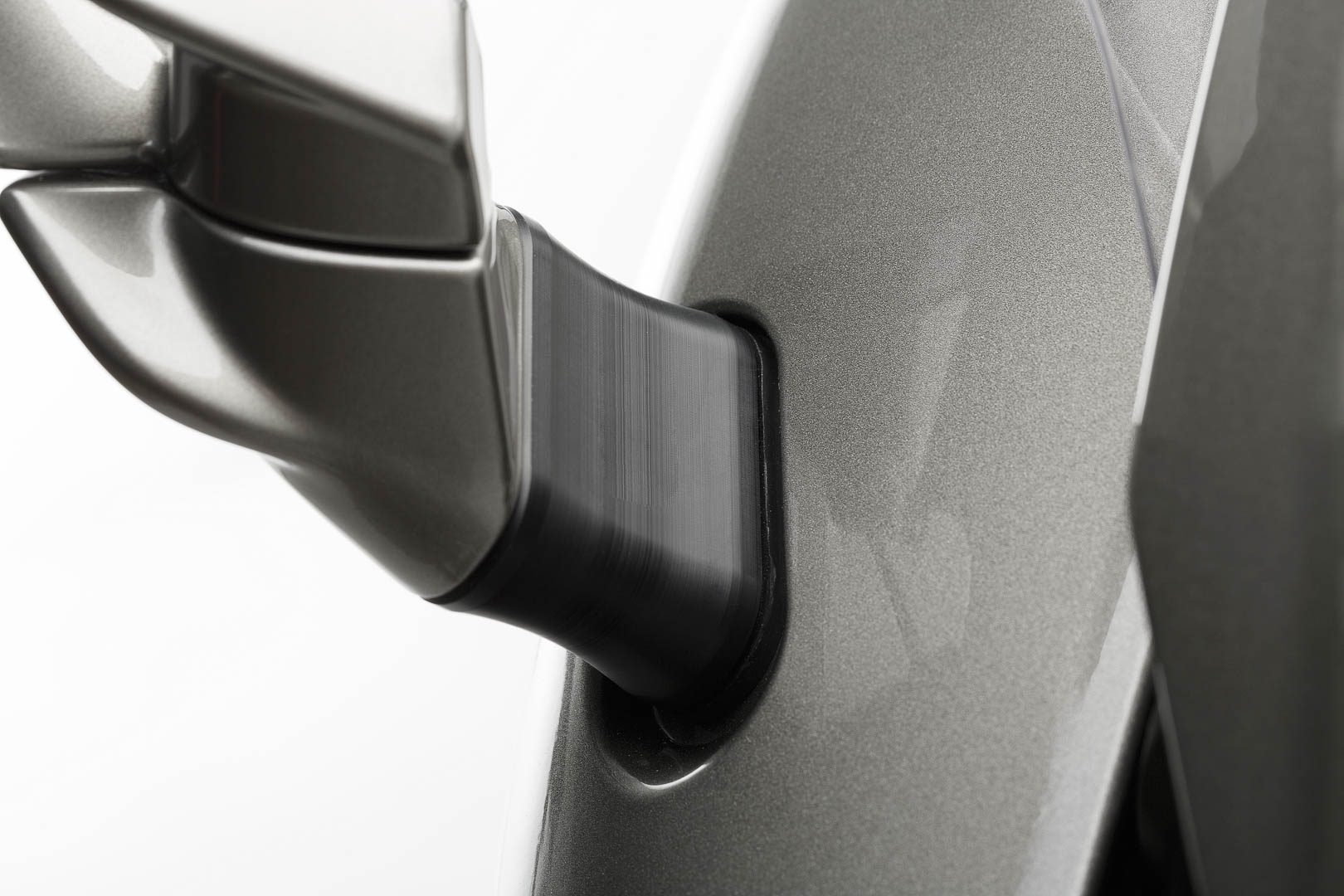 SW-Motech Profile. Noir. Yamaha FJR1300 (06-). - Profile. Noir. Yamaha FJR1300 (06-).