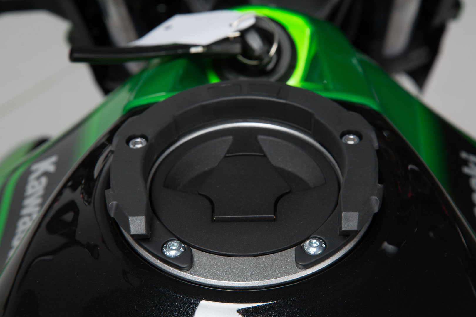 SW-Motech EVO tank ring - 5 screws. Kawasaki II., black, black