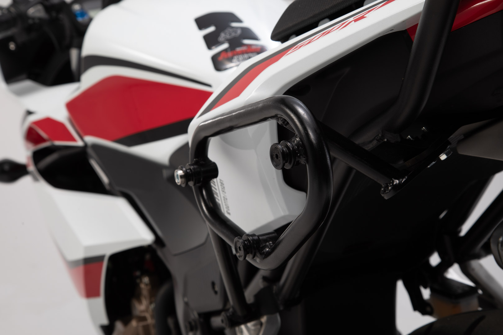 SW-Motech SLC Seitenträger links - Honda CB500F (16-18), CBR500R (16-18).