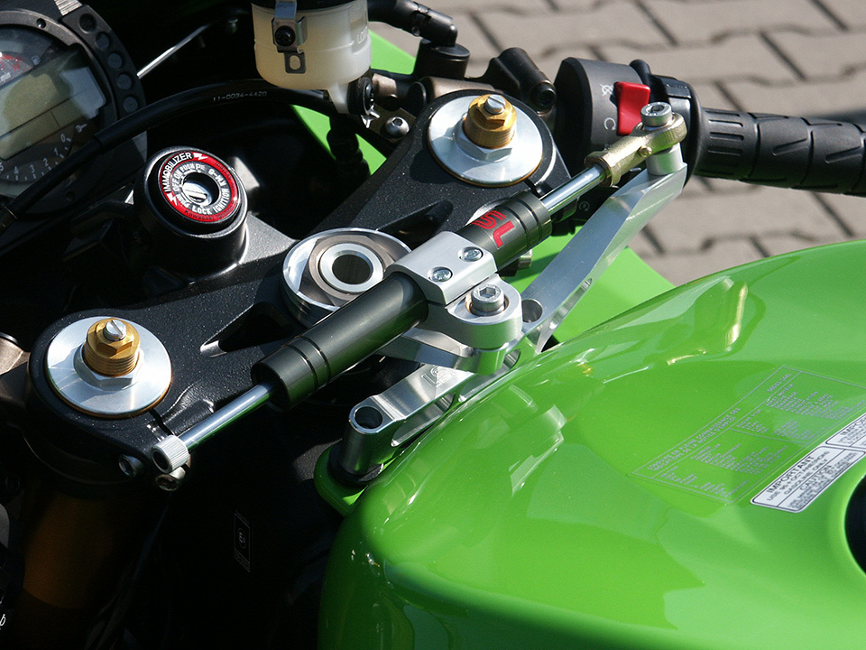 LSLステアリングダンパーキット カワサキ ZX-10R 04-05, チタン