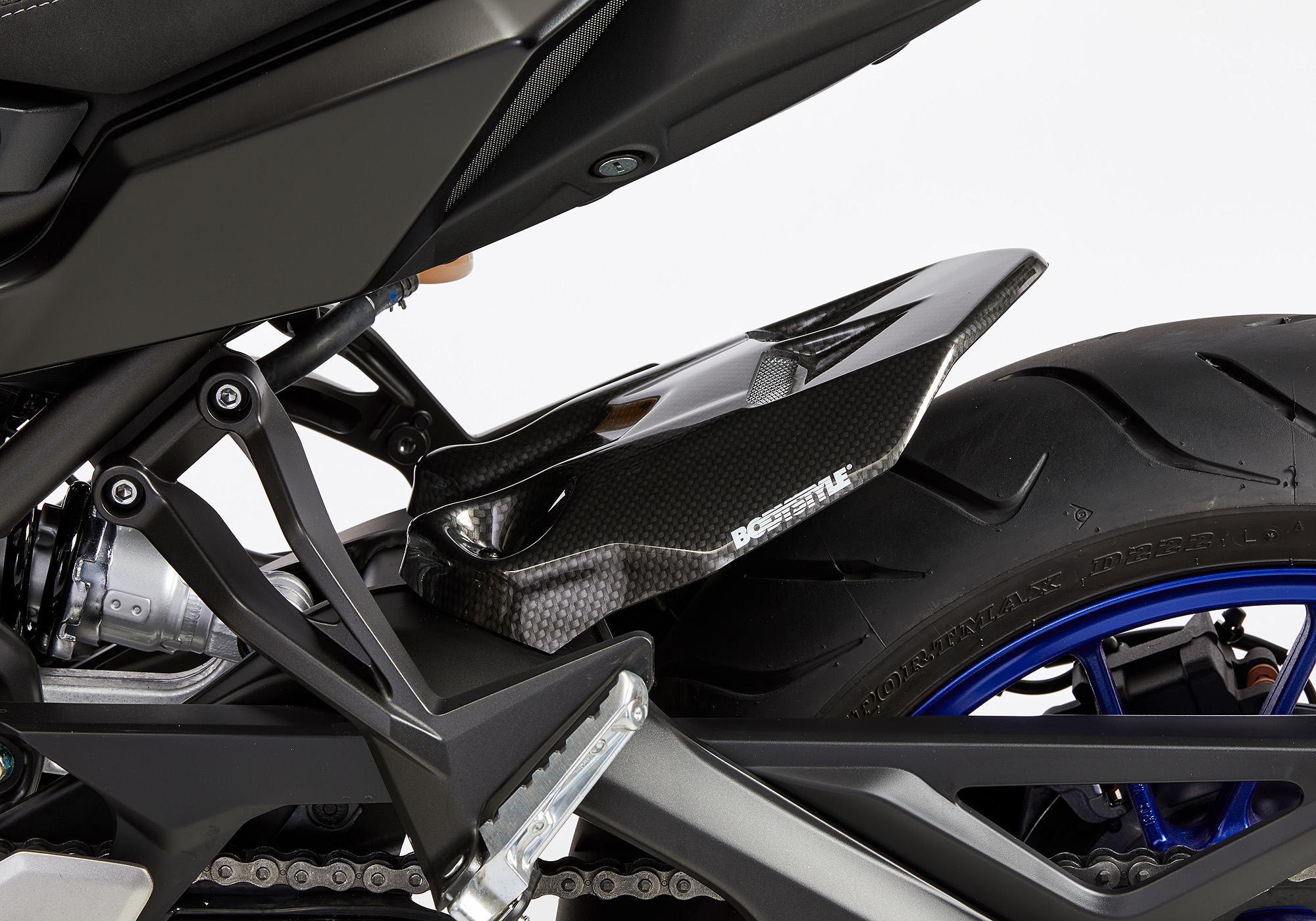 BODYSTYLE rear hugger ABS plastics carbon look, carbon