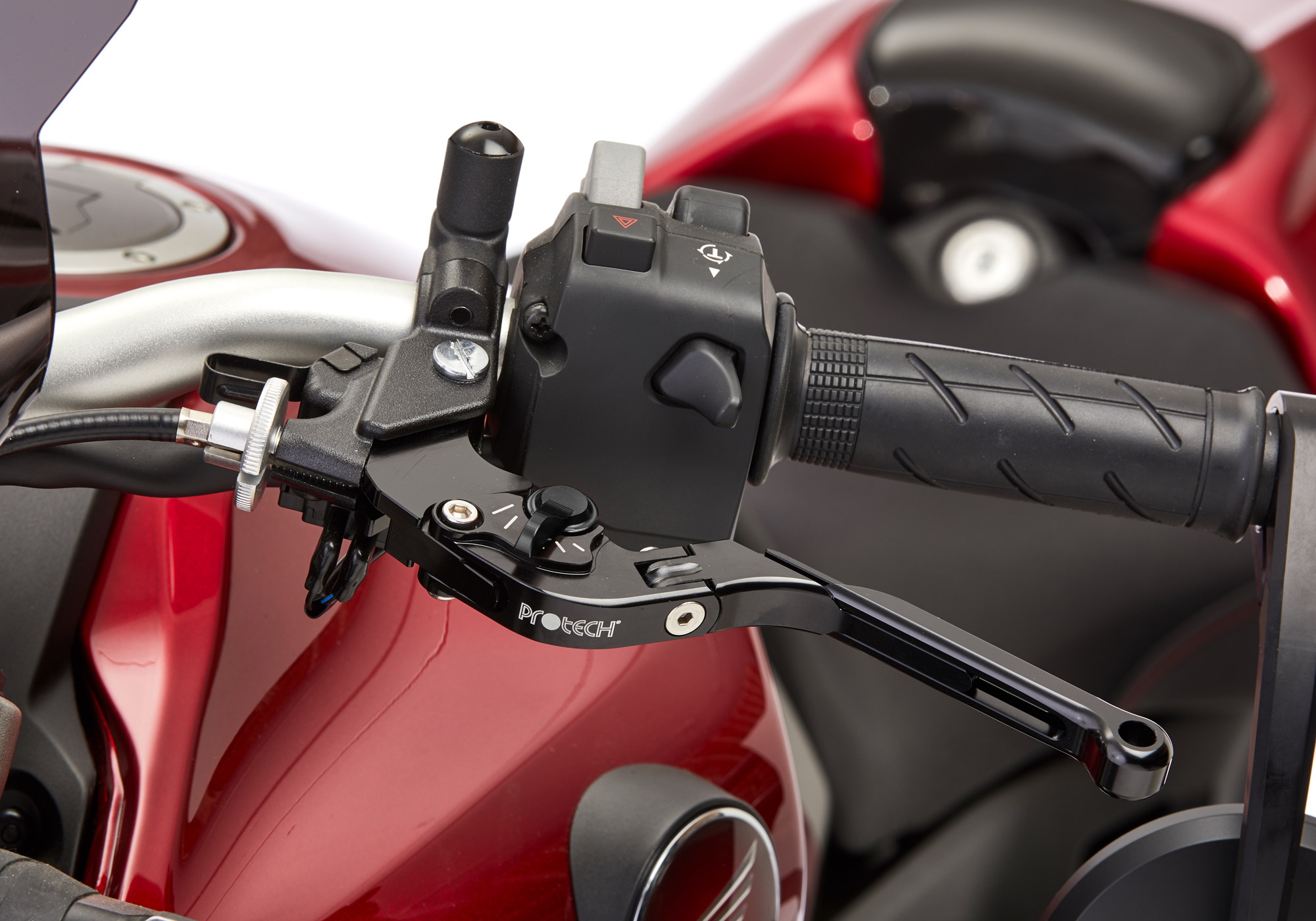 Side view of PROTECH clutch lever Sport 6061-T6-Aluminium black anodized / adjuster black black