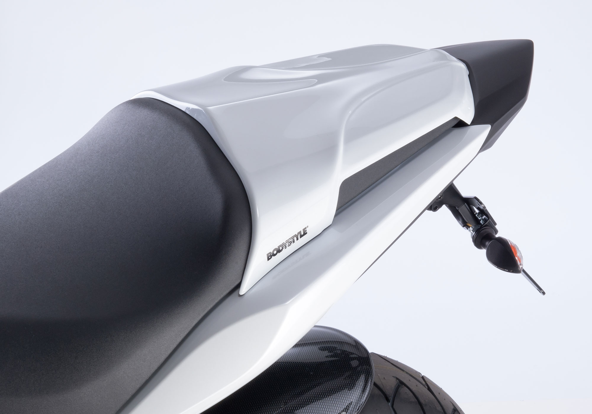 BODYSTYLE seat cover ABS plastics white, white