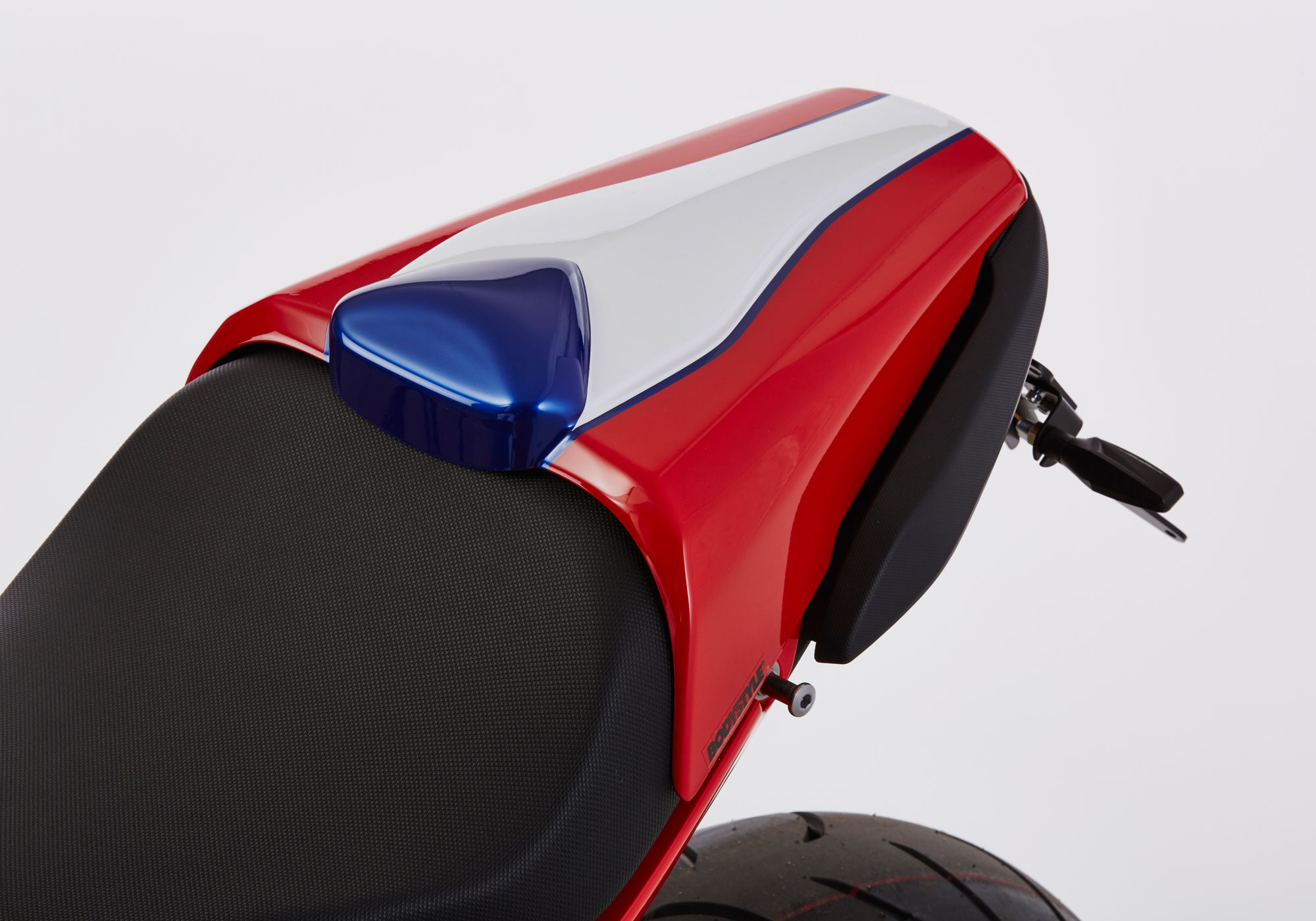 BODYSTYLE seat cover ABS plastics red, red