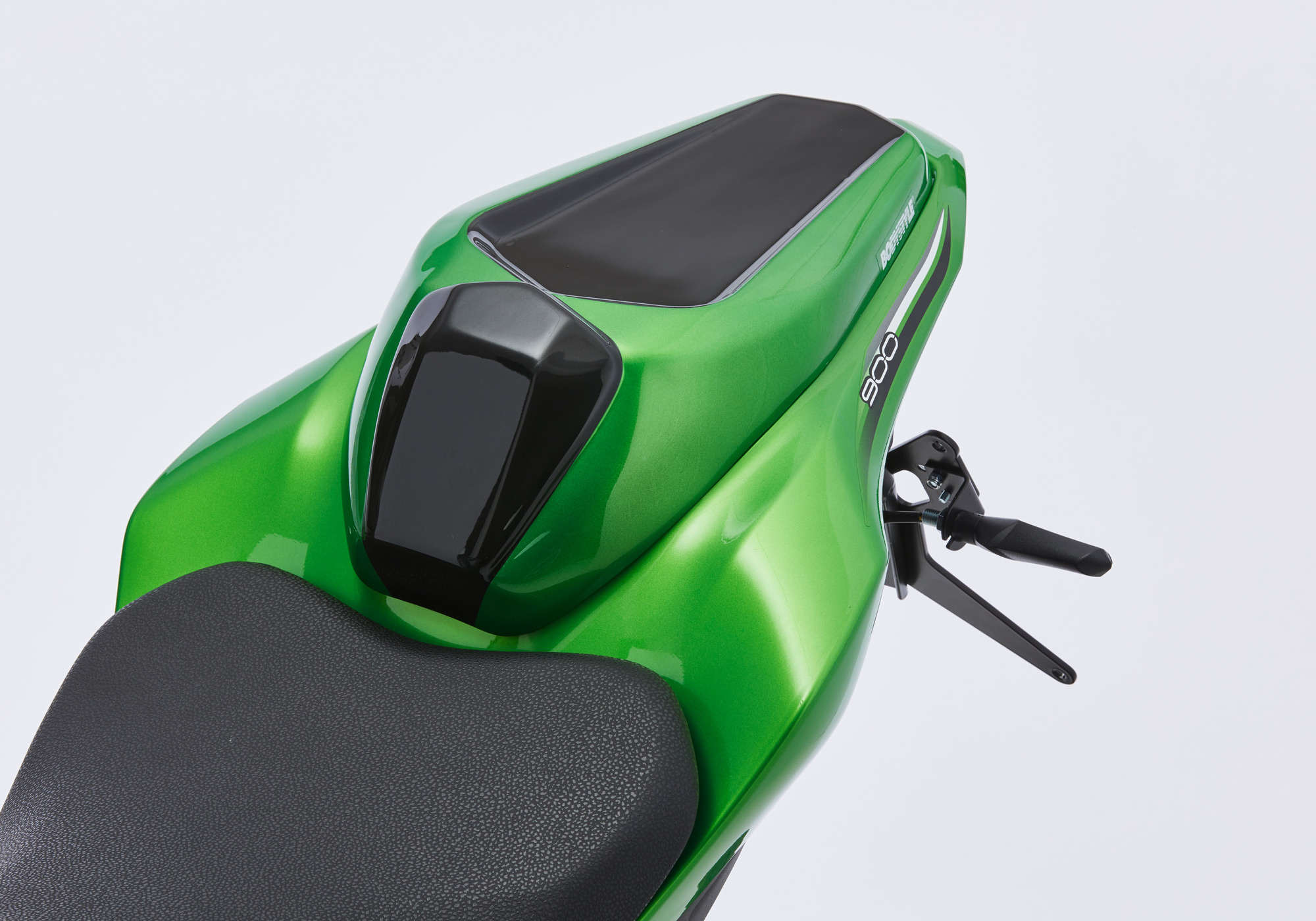 BODYSTYLE seat cover ABS plastics black, black