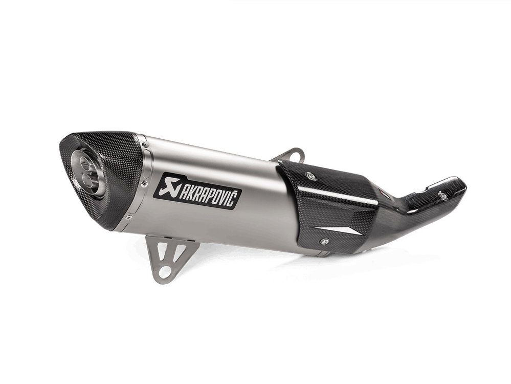 Silenciador trasero de titanio Akrapovic Slip-On Line