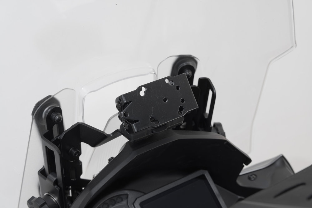 用于驾驶舱的 SW-Motech GPS 安装 - 黑色。川崎韦尔斯1000 （18-）。